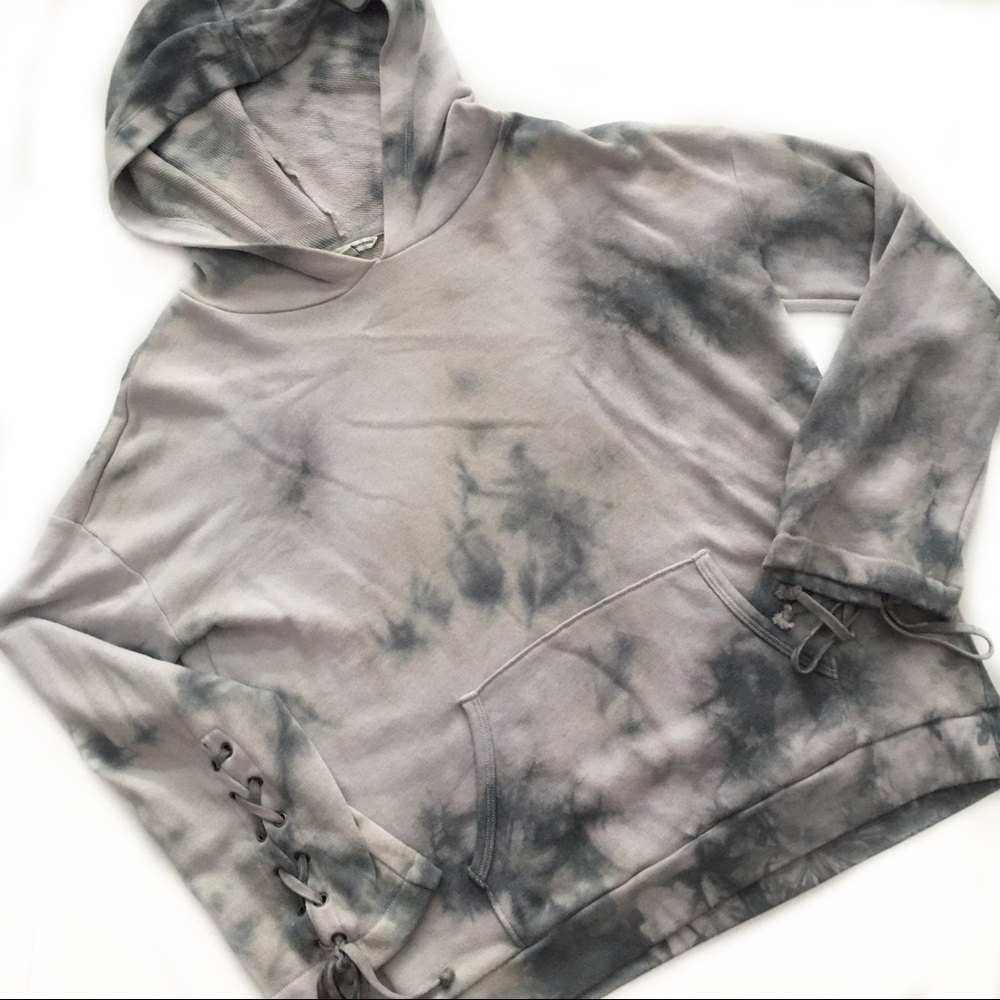 AE Hoodie